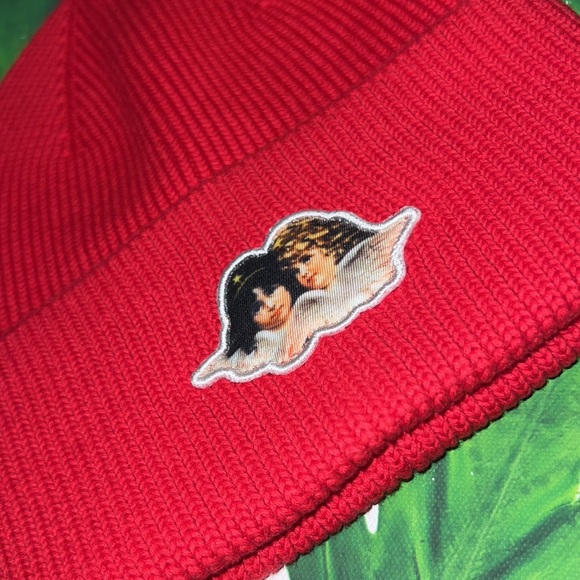 •NEW•FIORUCCI Icon Angels Beanie - Picture 3 of 5